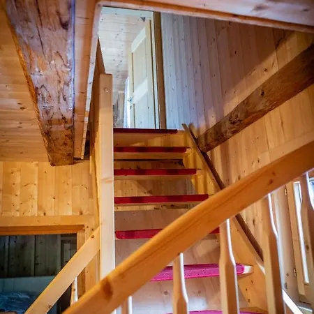 Hangl דירה פונדס